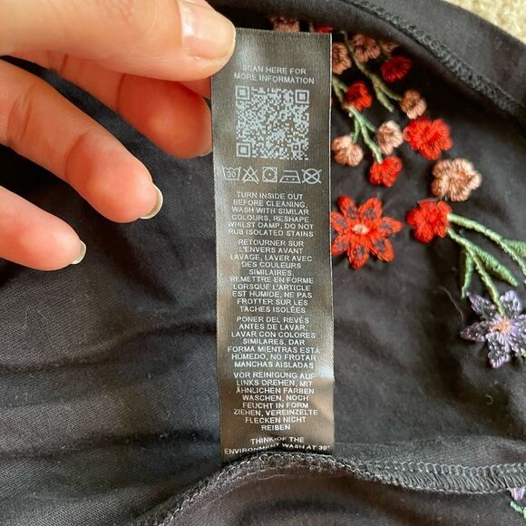 ASOS DESIGN long sleeve smock dress with pep hem with floral embroidery Size 2 - Picture 6 of 12